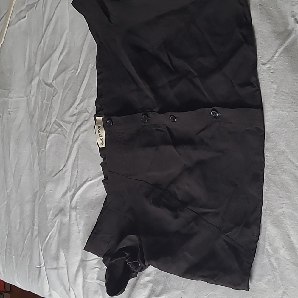 Eve Gravel off the shoulder top